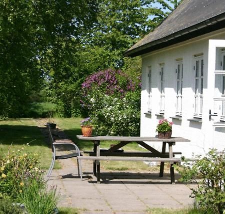 Holmehuset Bed & Breakfast Kalundborg Exterior photo